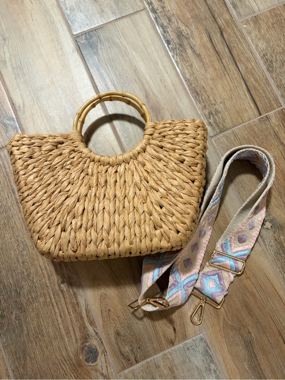 Woven Straw Handbag with Bamboo Handles - Natural